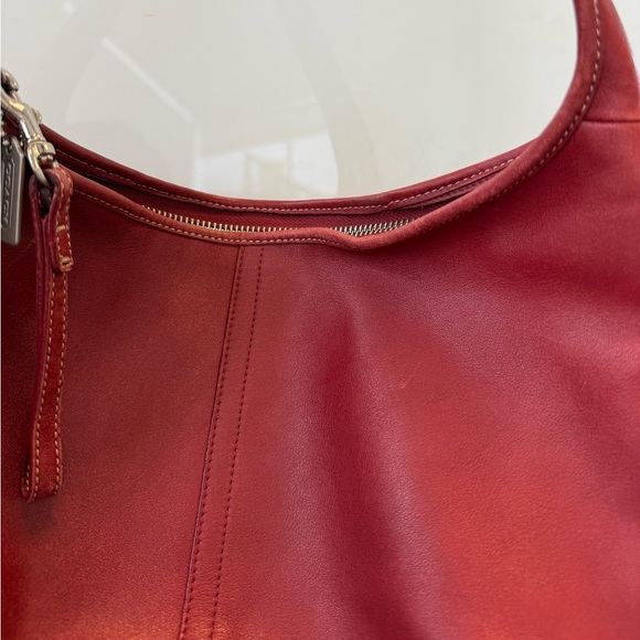 Coach vintage small red Leather Ergo Hobo Bag - Picture 4 of 16